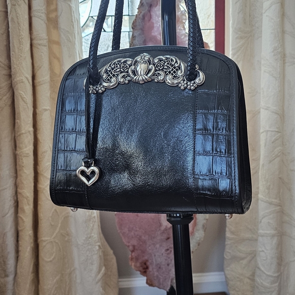 Brand New Brighton Shoulder Bag Black Leather, Gorgeous Silver Tone Accents - Picture 2 of 16